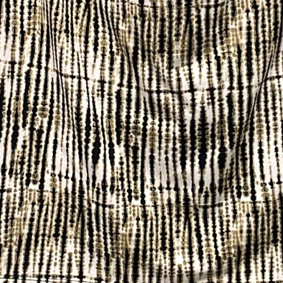 NWOT Dress Barn Cowl Neck sleeveless blouse. Size 1X. 18/20 - Picture 3 of 9